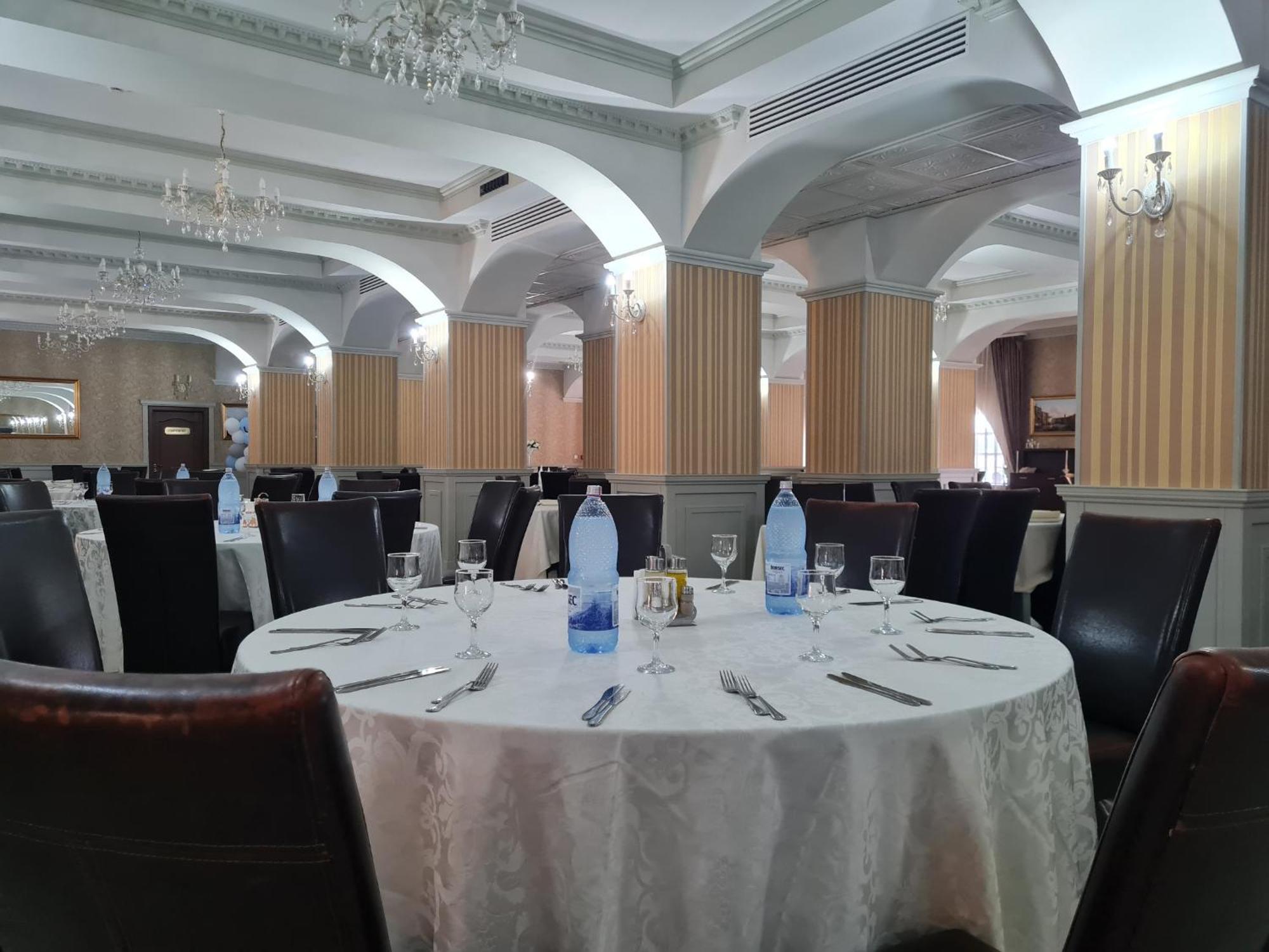 Hotel Valahia 特尔戈维什泰 外观 照片