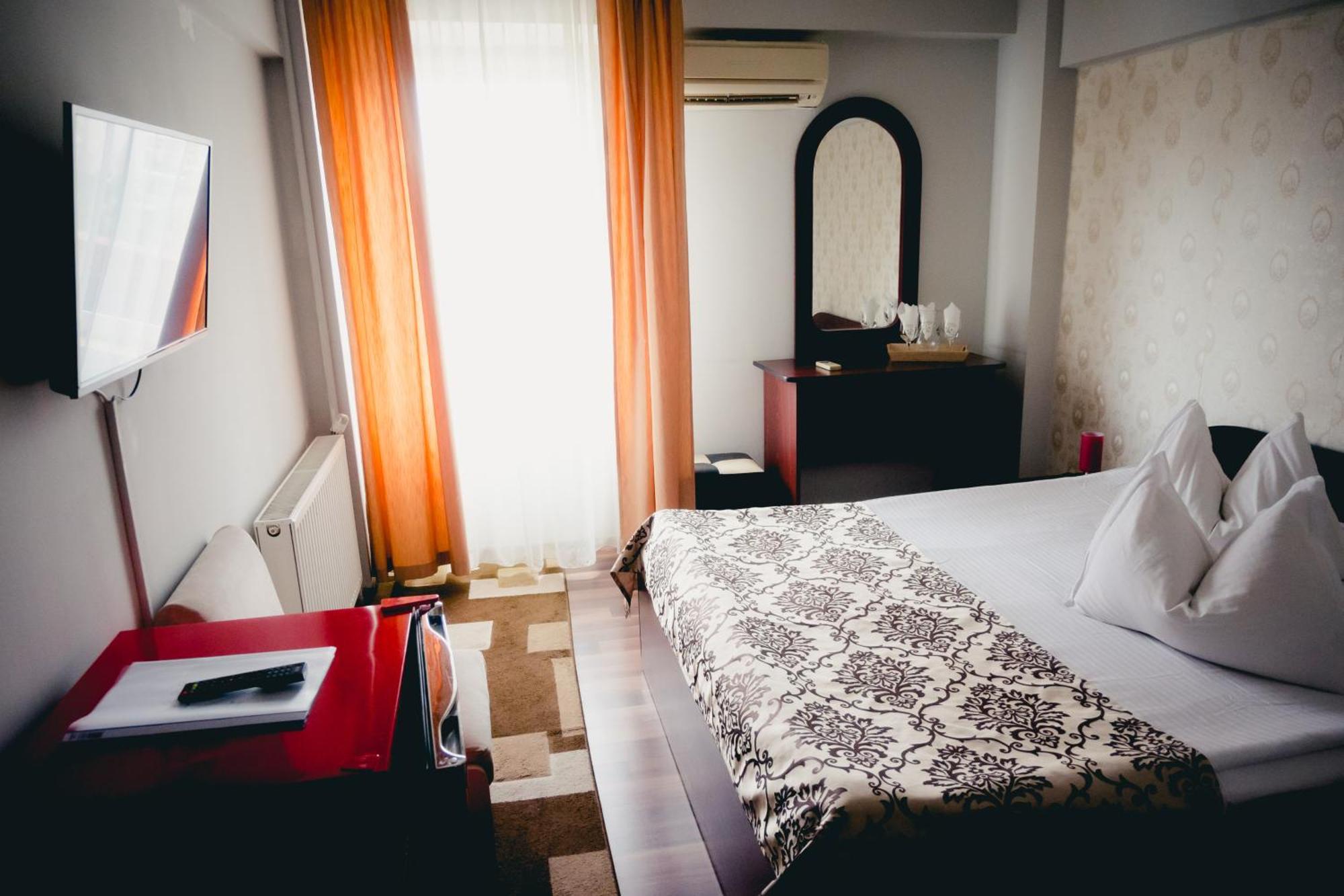 Hotel Valahia 特尔戈维什泰 外观 照片