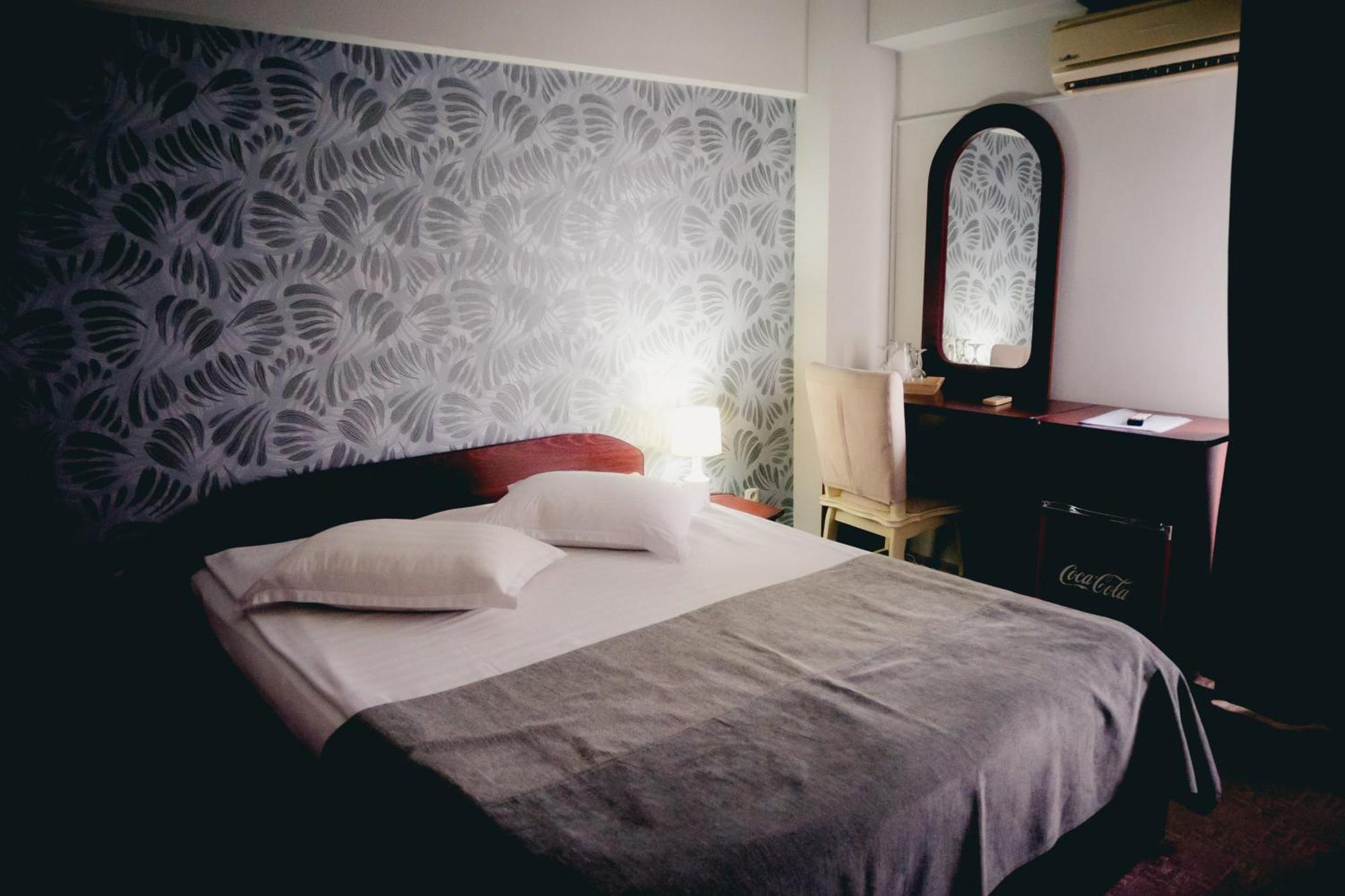 Hotel Valahia 特尔戈维什泰 外观 照片