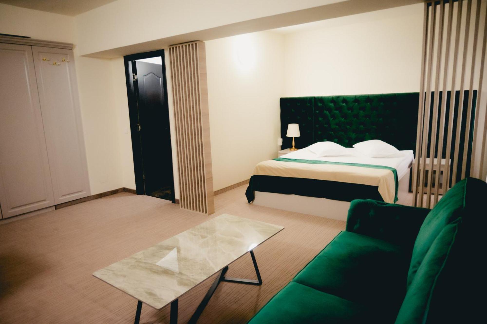 Hotel Valahia 特尔戈维什泰 外观 照片