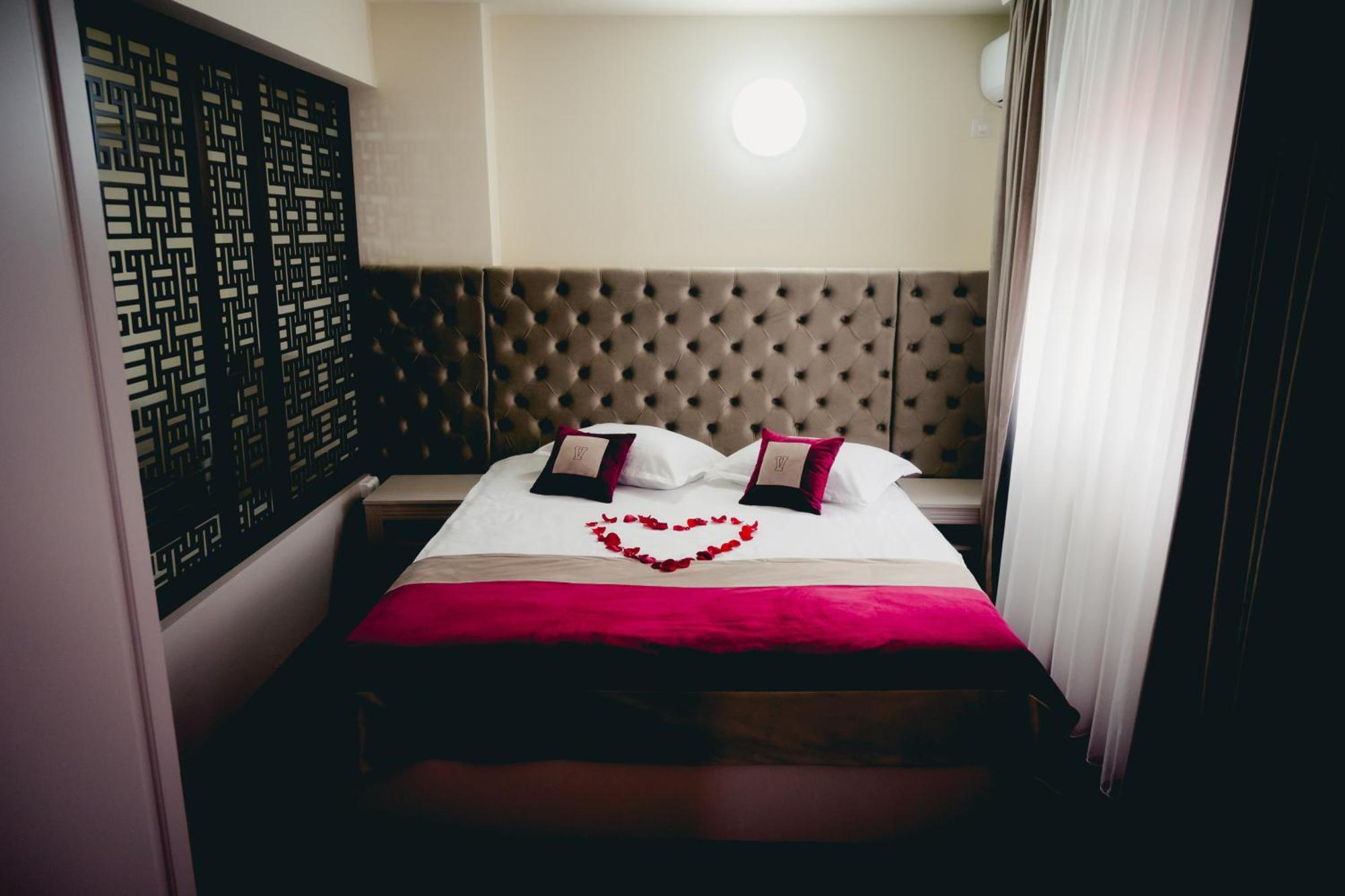 Hotel Valahia 特尔戈维什泰 外观 照片