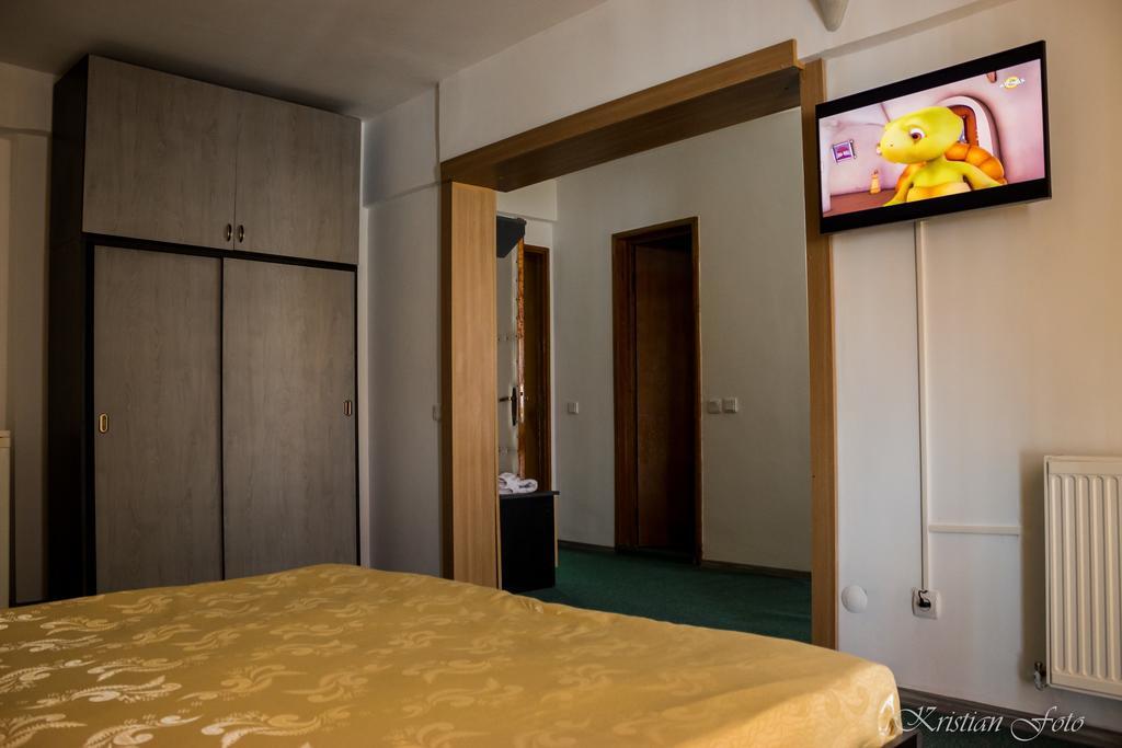 Hotel Valahia 特尔戈维什泰 外观 照片