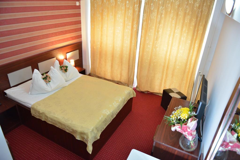 Hotel Valahia 特尔戈维什泰 外观 照片
